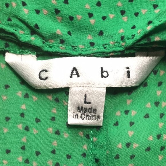 CAbi #124 Printed Business Blouse in Kelly Green - Picture 2 of 16